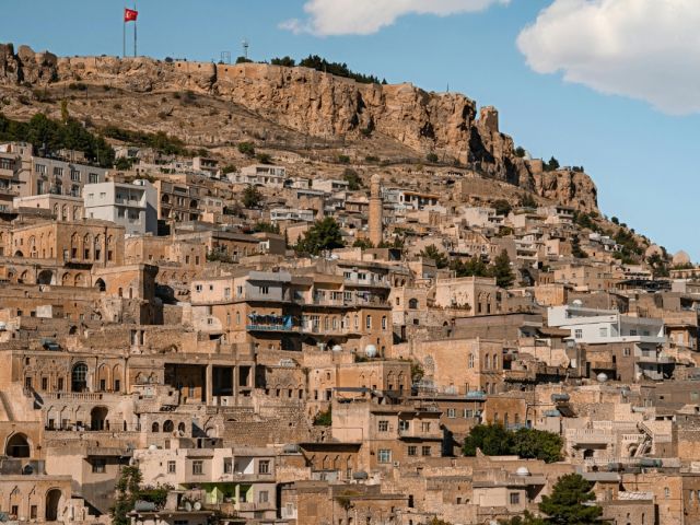 OTOBÜSLÜ 6GECE-6GÜN ( 4GECE OTEL KONAKLAMA) GAP TURU